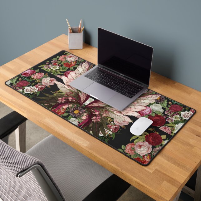 Woodsy Butterfly Om Roses (Bureau 2)