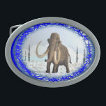 Wooly Mammoth Ovale Gürtelschnalle<br><div class="desc">Ein Wollmammut in einem typischen Tundra-Ambiente der Eiszeit. Wollmammut war nicht merklich größer als die heutigen afrikanischen Elefanten. Vollständig gezüchtete Mammutbullen erreichten Höhen zwischen 3, 2 ft und 3, 8 ft, während die Zwergsorten zwischen 2, 5 ft und 7, 5 ft lagen. Die Wollmammut hatte eine Reihe von Anpassungen an...</div>