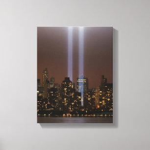 World Trade Centertribut im Licht in New York. Leinwanddruck
