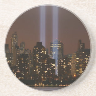 World Trade Centertribut im Licht in New York. Untersetzer