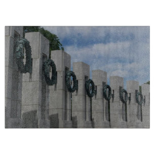 World War II Memorial Kränze I Schneidebrett