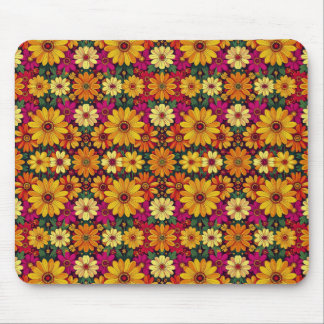Wow! Farbige und helle Blumenelemente. Mousepad