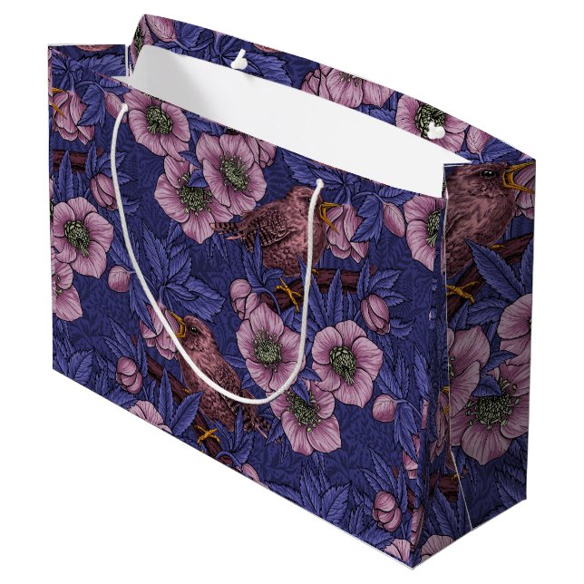 Wren und Hellebore, violett und rosa Große Geschenktüte (Rückseite Schrägansicht)