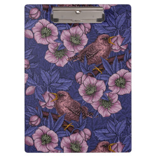 Wren und Hellebore, violett und rosa Klemmbrett