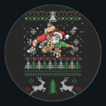Wrestling Ugly Christmas Wrestler Santa Reindeer F Runder Aufkleber<br><div class="desc">Wrestling Schuhe Wrestling Gürtel, Dieses lustige Wrestling Tee ist das phantastische Abt für Trainer, die mit ihrem Team für Liebe trainieren, lehren und kämpfen. Liebe der Weihnachtszeit mit dieser Hommage an den Weihnachtsmann, seine Werkstatt, die Elfen und den Nordpol. Kleidung, während Sie den Baum schmücken, und träumen von weißem Winterschnee....</div>