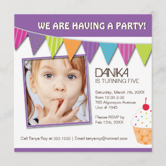 Wunderliche Süßigkeits-Geburtstags-Party Einladung