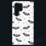 Wunderschöne, aber Niedliche Halloween-Fledermäuse Samsung Galaxy Hülle<br><div class="desc">Fügen Sie Ihrem Alltag eine Touch von spukhaftem, aber niedlichem Stil mit diesem bezaubernden Fledermaushandy-Gehäuse hinzu. Es ist mit einem modernen pastellfarbenen Muster aus kleinen Fledermäusen und Herzen gestaltet und ist der perfekte Mix aus Halloween-Spaß und gemütlichen Mama-Lebensstilen. Dieses Design macht eine einzigartige Geschenkidee für Mütter, die Halloween Liebe, aber...</div>
