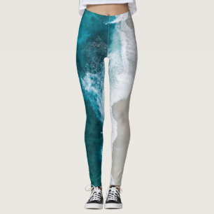 Wunderschöne Aussicht auf den Ozean Leggings