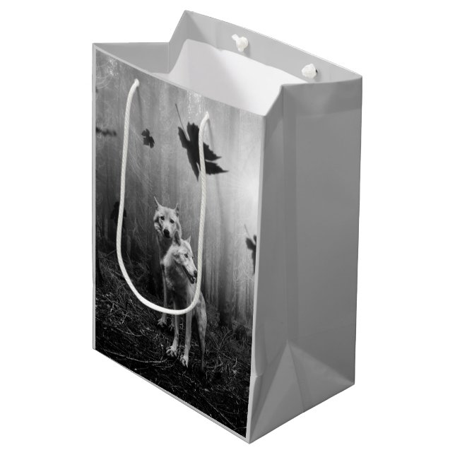 Wunderschöne Wölfe Schwarz und Weiß Leaf uns allei Mittlere Geschenktüte (Vorderseite Schrägansicht)