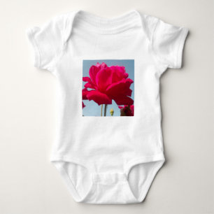 Wunderschöner atemberaubernd schöner Valentinstag Baby Strampler