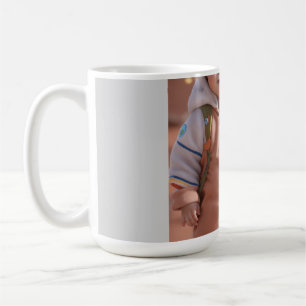 Wunderschöner Chibi-Babyjunge – 3D-realistische Pi Kaffeetasse