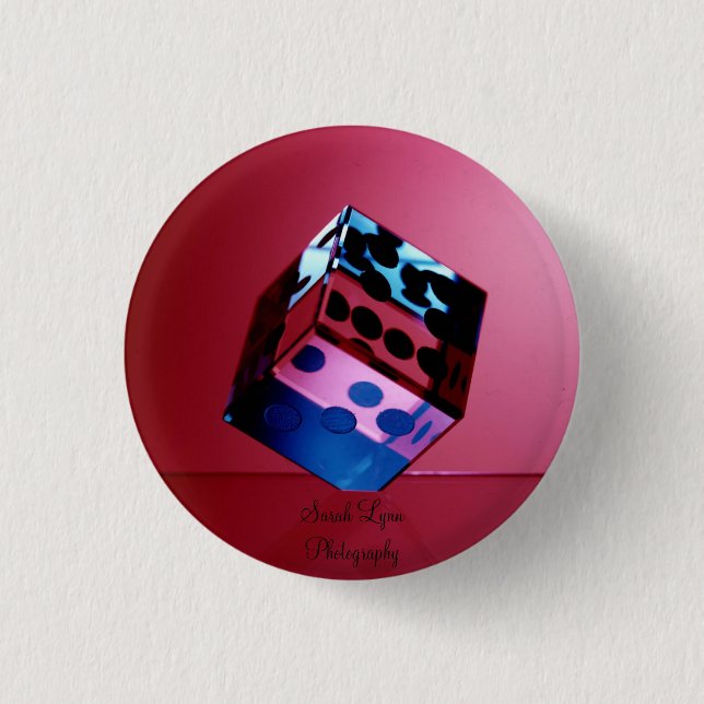 Würfel-Knopf Button (Vorderseite)