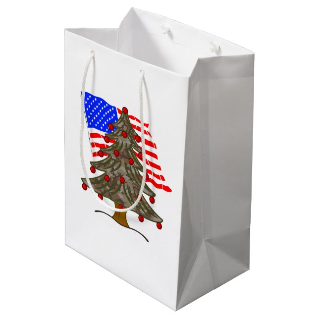 Wüste Camouflage Weihnachtsbaum mit amerikanischer Mittlere Geschenktüte (Rückseite Schrägansicht)