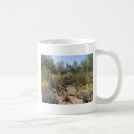 Wüste Kaffeetasse