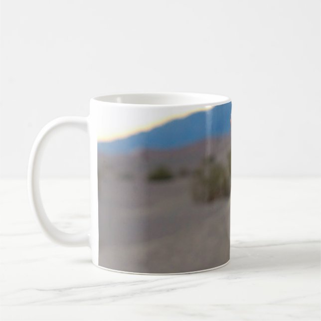 WÜSTE WÄHREND DER NACHT KAFFEETASSE (Links)