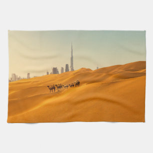 Wüsten   Dubais Skyline-Ansicht mit Kameln Geschirrtuch