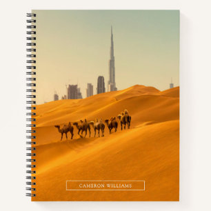 Wüsten   Dubais Skyline-Ansicht mit Kameln Notizbuch