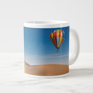 Wüsten   Sanddünen in der Wüste von Dubai Jumbo-Tasse