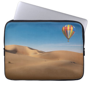Wüsten Sanddünen in der Wüste von Dubai Laptopschutzhülle