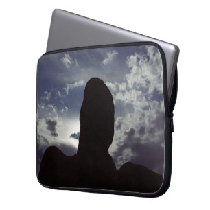 Wüsten-Silhouette: Arches-Nationalpark Laptopschutzhülle