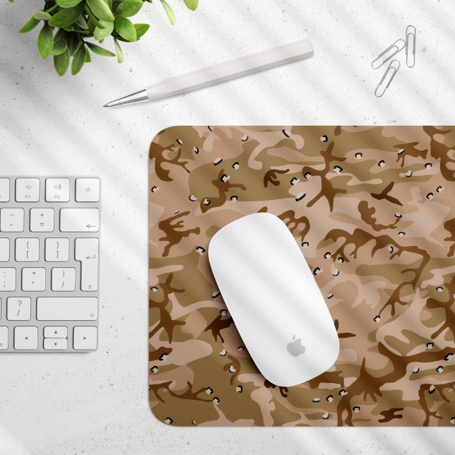 Wüstenkampfarena mit Kies, Militär, Armee Mousepad (Von Creator hochgeladen)