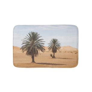Wüstenoase: Sahara Palms Landschaft. Badematte