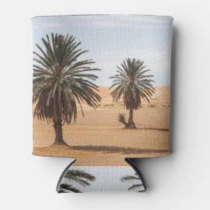 Wüstenoase: Sahara Palms Landschaft. Dosenkühler
