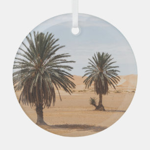 Wüstenoase: Sahara Palms Landschaft. Ornament Aus Glas