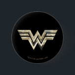 WW84 | Golden Wonder Woman Logo Button<br><div class="desc">Wonder Woman (1984) | Das Wonder Woman Logo in einem stilisierten Imitat Gold Metall Textur.</div>