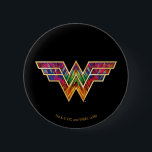 WW84 | Wonder Woman Kaleidoscope Logo Button<br><div class="desc">Wonder Woman (1984) | Ein vergoldetes Wonder Woman Logo gefüllt mit einer farbenfrohen Kaleidoskop-Textur.</div>