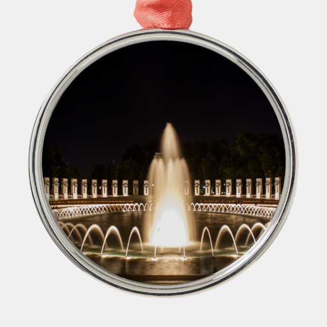 WWII-Gedenkstätte Silbernes Ornament (Vorne)