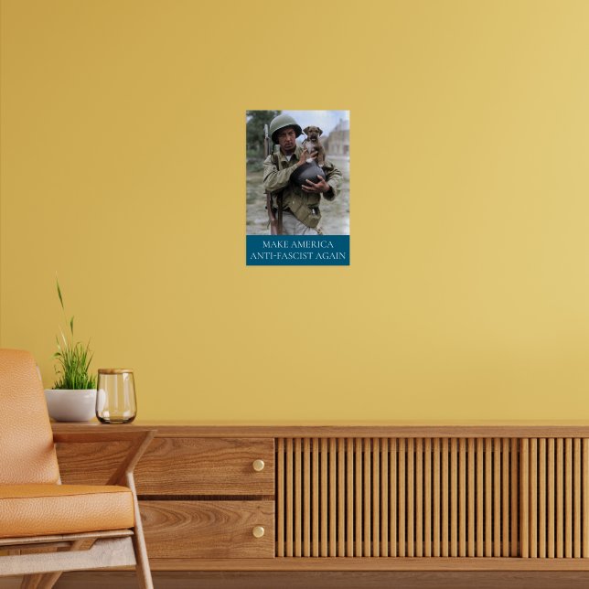 WWII Soldier with puppy MAAFA Poster (Wohnzimmer 2)