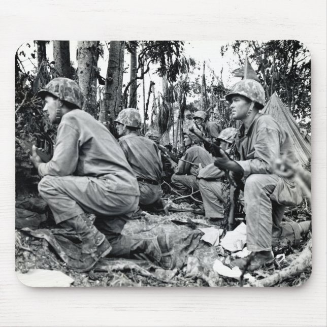 WWII US Marinesoldaten auf Peleliu Mousepad (Vorne)