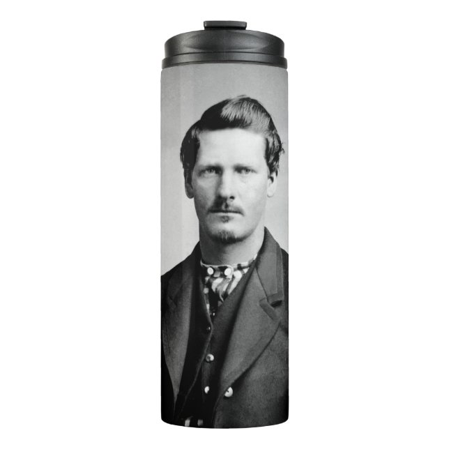 Wyatt Earp: Lawman, Gunfighter, Saloon Keeper Thermosbecher (Vorderseite)
