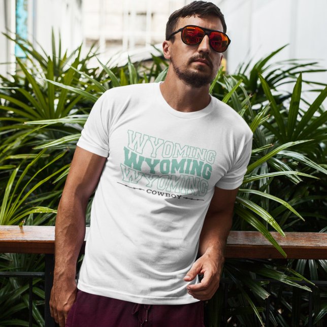 Wyoming Cowboy modern und elegant T-Shirt (Von Creator hochgeladen)