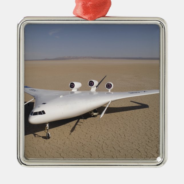 X-48B Blended Wing Body Unbemanntes Luftfahrzeug 4 Ornament Aus Metall (Vorne)