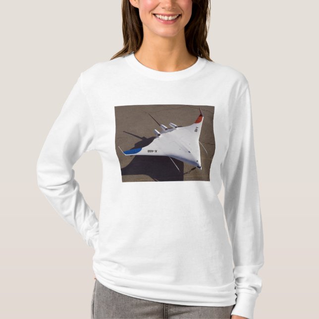 X-48B Blended Wing Body Unbemanntes Luftfahrzeug T-Shirt (Vorderseite)