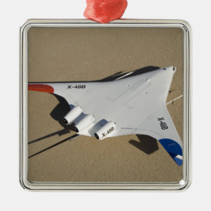 X-48B mischte Flügelkörper unmenschliches Ornament Aus Metall