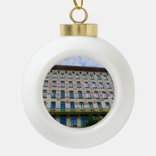 X.ITINERARIES: Otto Wagner, Linke Wienzeile 40 Keramik Kugel-Ornament