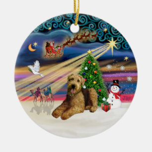 Xmas Magic - Airedale 5 (liegend) Keramik Ornament