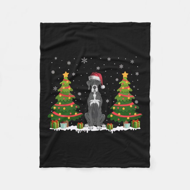 Xmas Tree Lights Great Dane Dog Weihnachtsmannmütz Fleecedecke (Vorderseite)