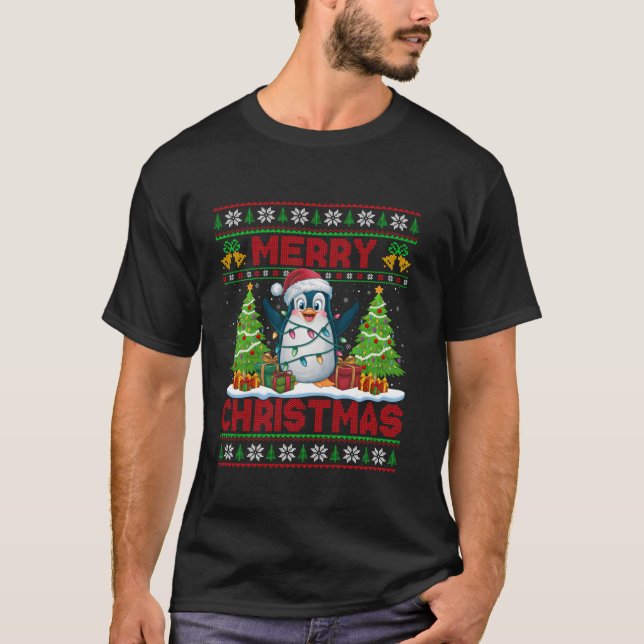 Xmas Tree Ugly Style Weihnachtsmannmütze Adelie Pe T-Shirt (Vorderseite)