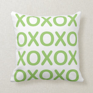 XOXO grünes und weißes Kissen