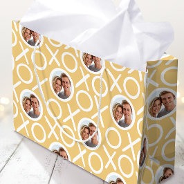 XOXO Hugs & Kisses 2 Custom Photo Yellow Modern Große Geschenktüte