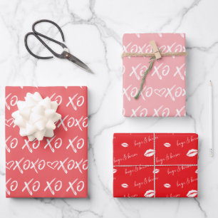 XOXO Hugs & Kisses Pinsel Skripte Rot & Rosa Geschenkpapier Set
