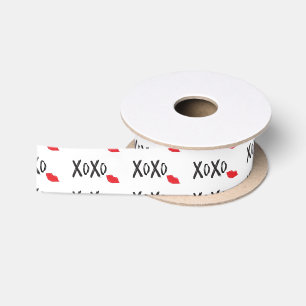 XoXo-Hugs-Kisses-with-Red-Lips Satinband