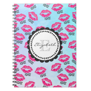 XOXO Muster mit rosa Kissy Lips Monogramm Notizblock