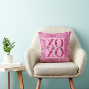 XOXO Pink Floral Typographie Jeter Oreiller