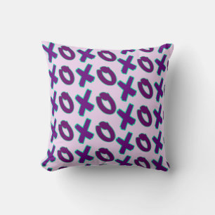 XOXO Throw Kissen