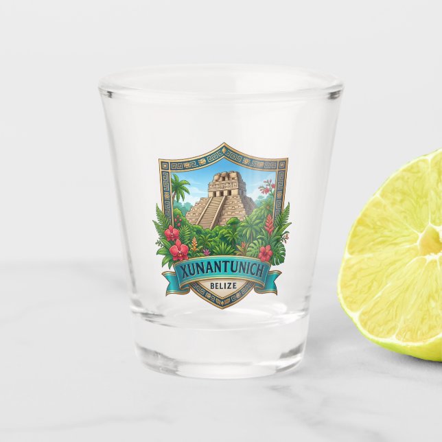 Xunantunich Belize Schnapsglas (Vorderseite)